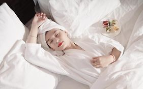 Menora Premium Da Nang - Sea Corner Boutique